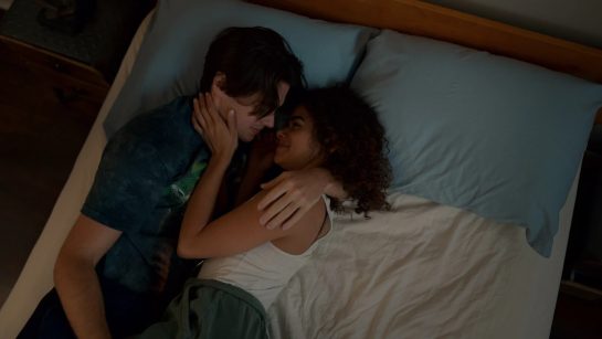 Кадр из 2 серии 2 сезона сериала «Джинни и Джорджия»